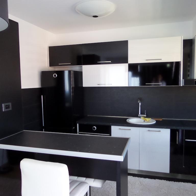 Agape Apartments Tivat Værelse billede