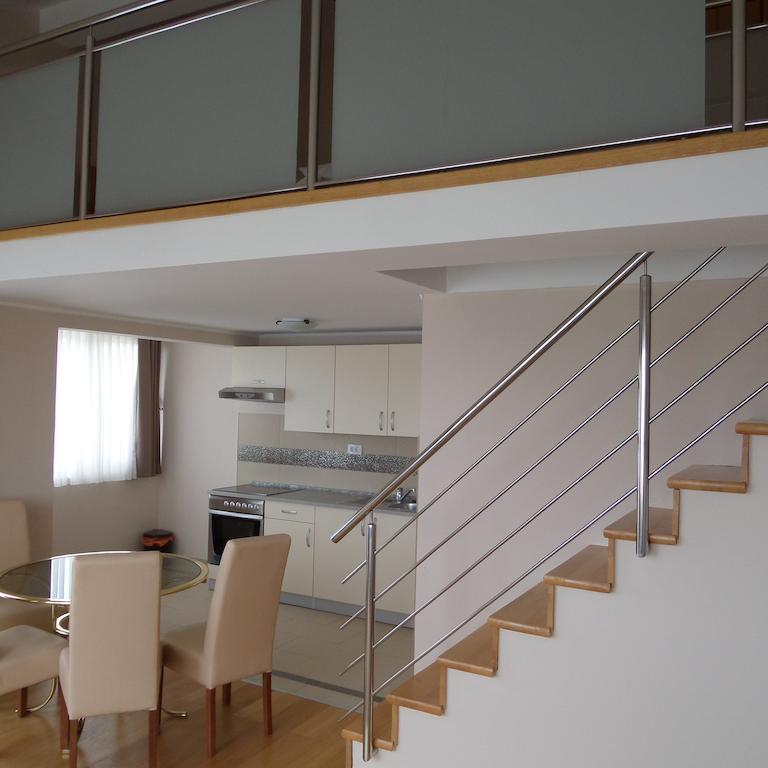 Agape Apartments Tivat Eksteriør billede