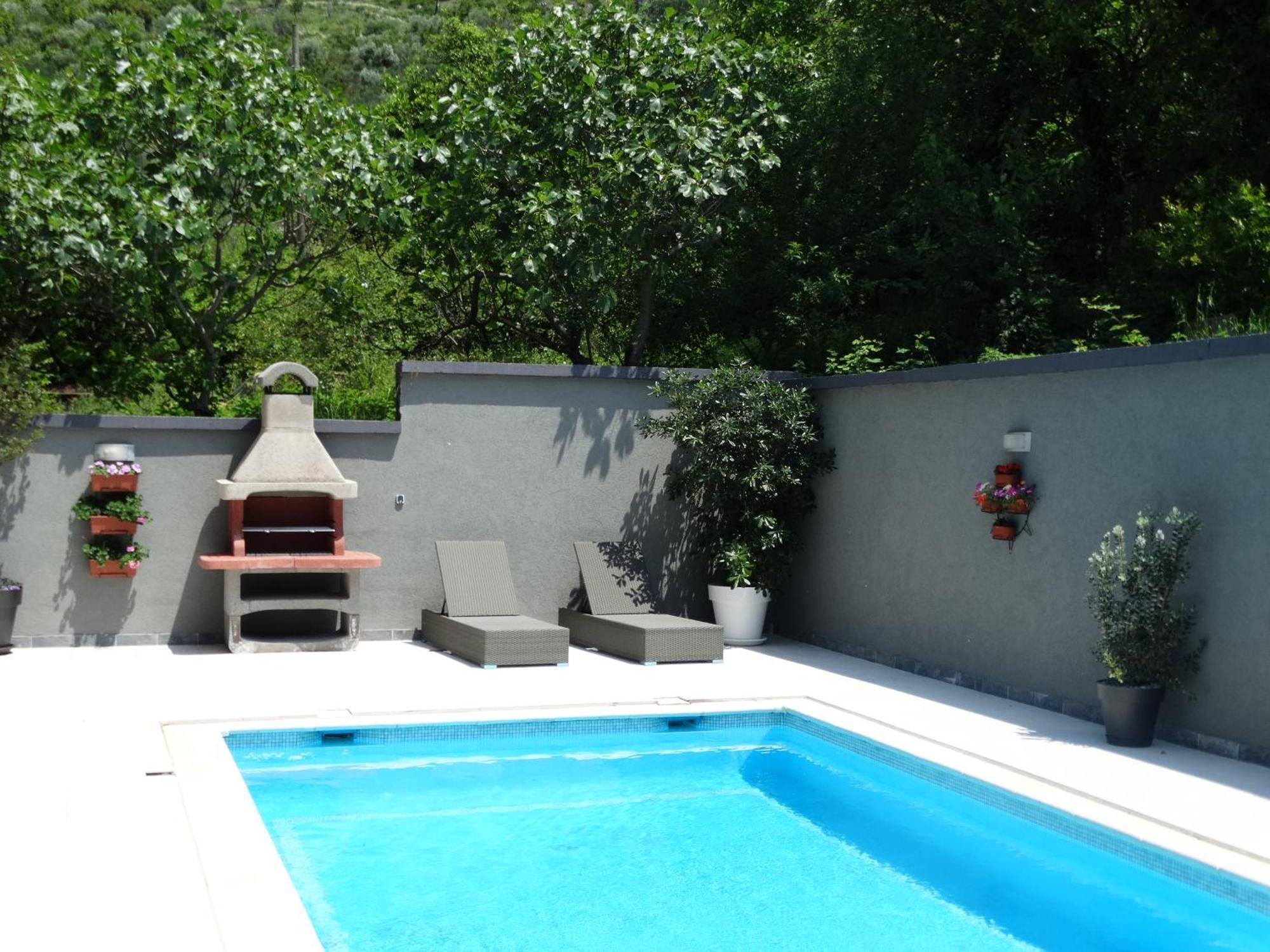 Agape Apartments Tivat Eksteriør billede
