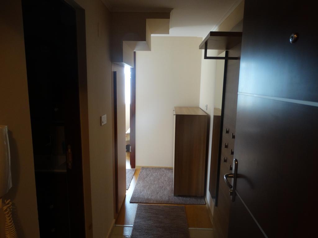 Agape Apartments Tivat Eksteriør billede