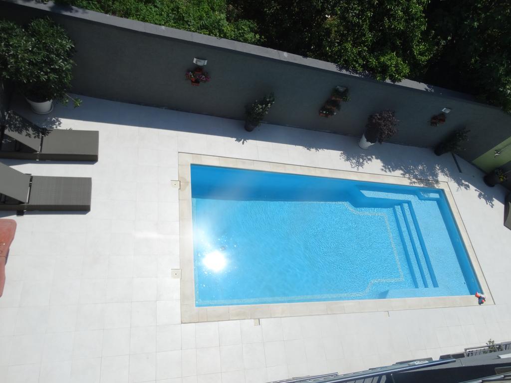 Agape Apartments Tivat Eksteriør billede